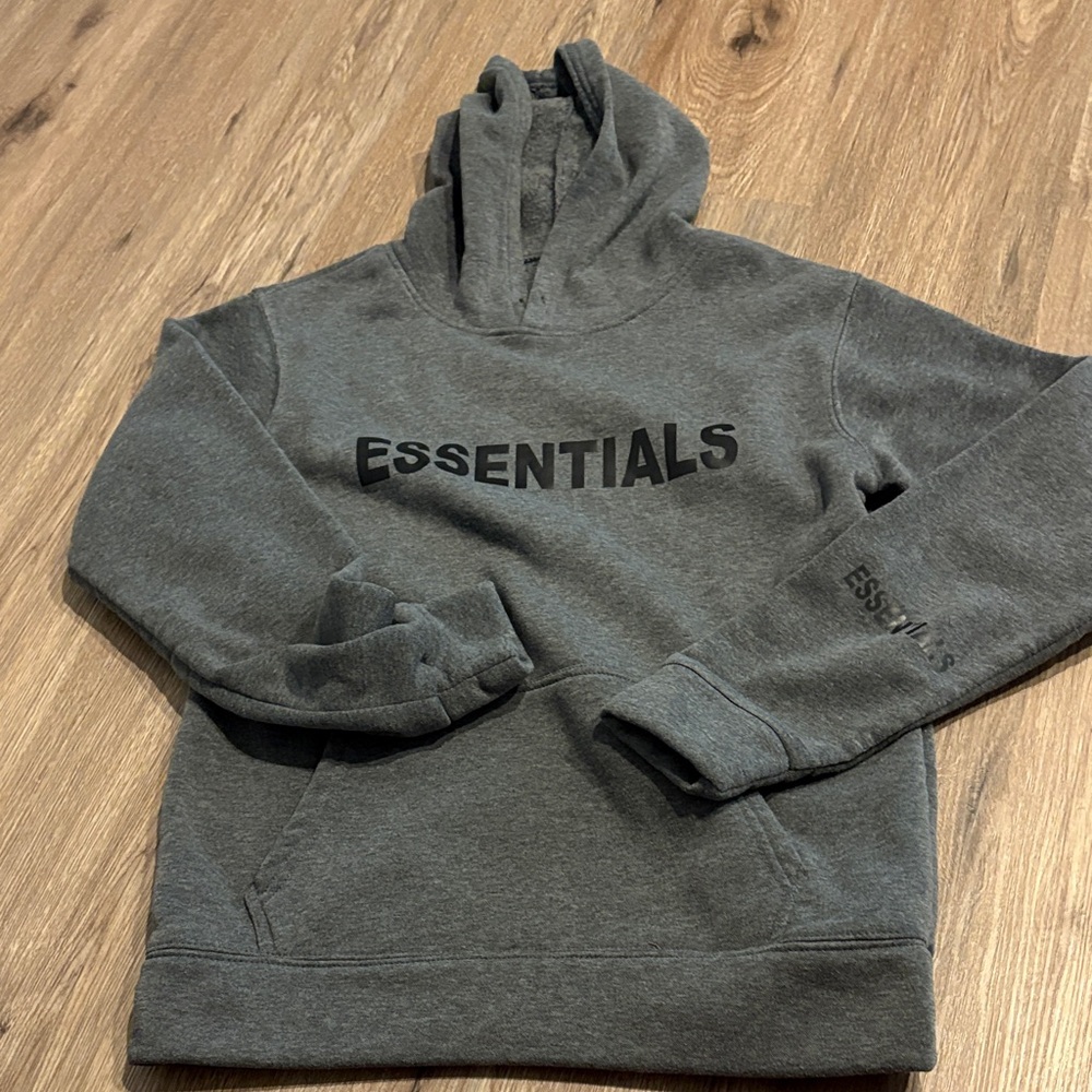Essentials REPLICA Mens Charcoal Sweatshirt with Logo Patch, no size. estimate S
